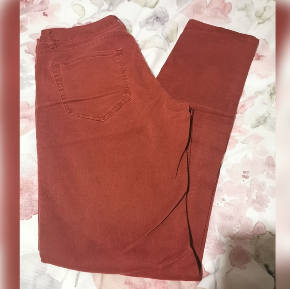 H&M L.O.G.G. Skinny Jeans - Rust Colour - Picture 4 of 5
